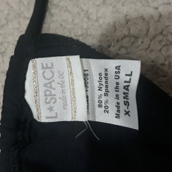 L Space black triangle bikini top size XS - Picture 4 of 6